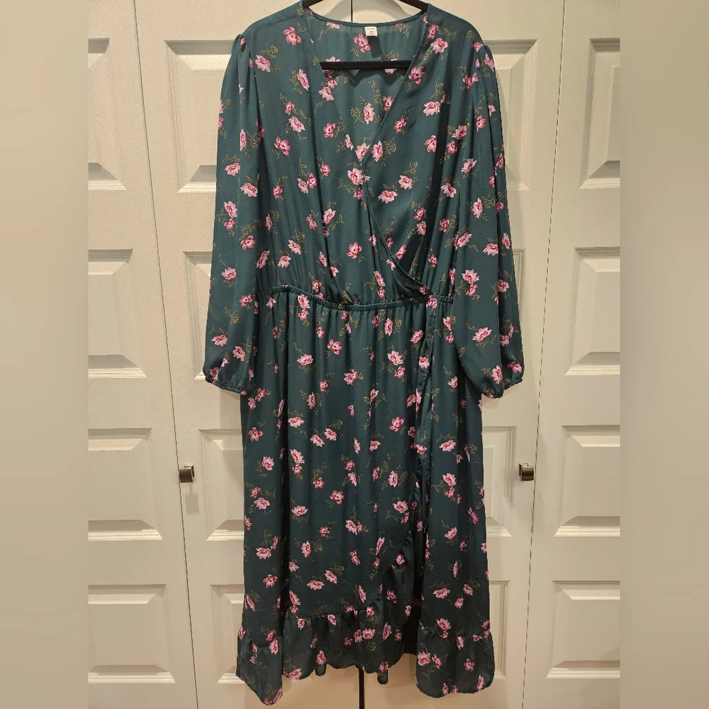 Old Navy Waist Defined Faux-wrap Georgette Dress, Green Floral, 3X - Picture 2 of 4